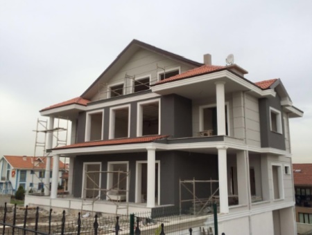 J. J. Yaseen Alkthawy Villası